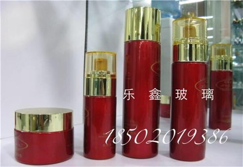 廣州市樂鑫玻璃制品廠 專業(yè)高檔玻璃瓶批發(fā)與加工，滿足化妝品及家用電器需求